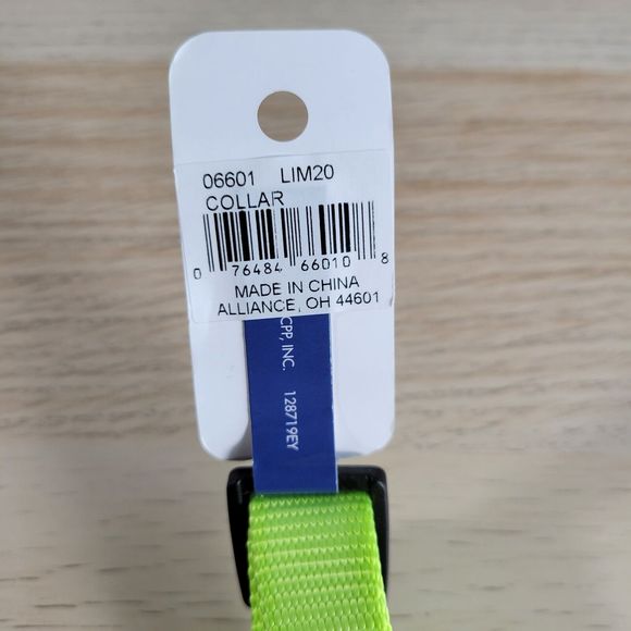 Coastal Adjustable Dog Collar Size M Medium 14" - 20" Light Green Snap Collar - Picture 4 of 4